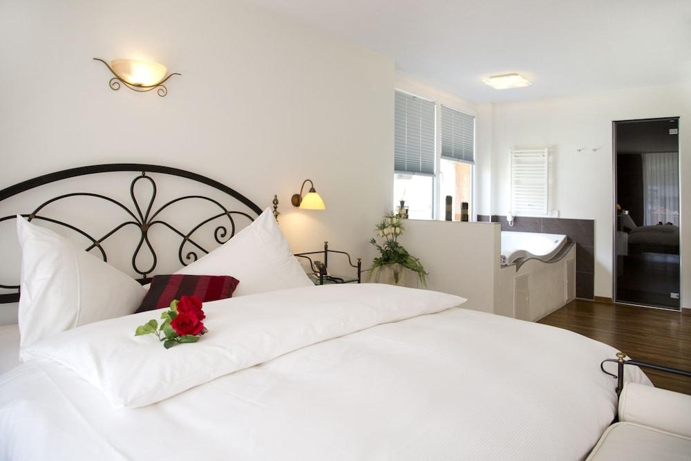 Wellnesshotel Schweizerhof Зас-Фе Екстер'єр фото