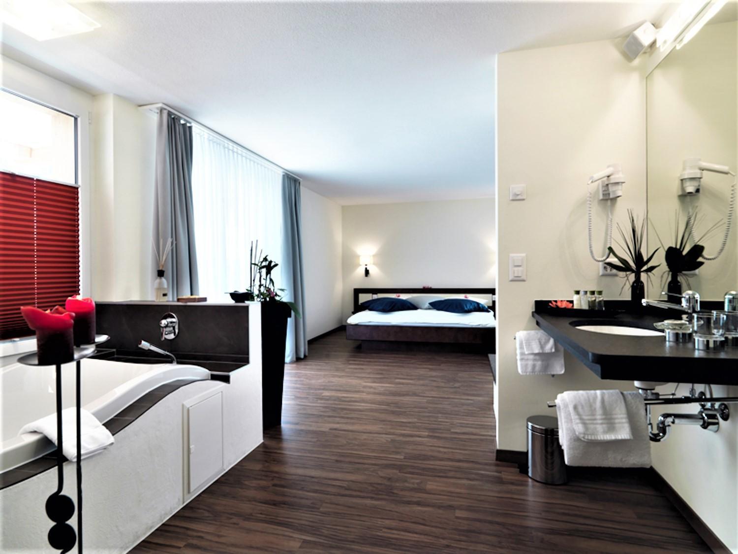 Wellnesshotel Schweizerhof Зас-Фе Екстер'єр фото